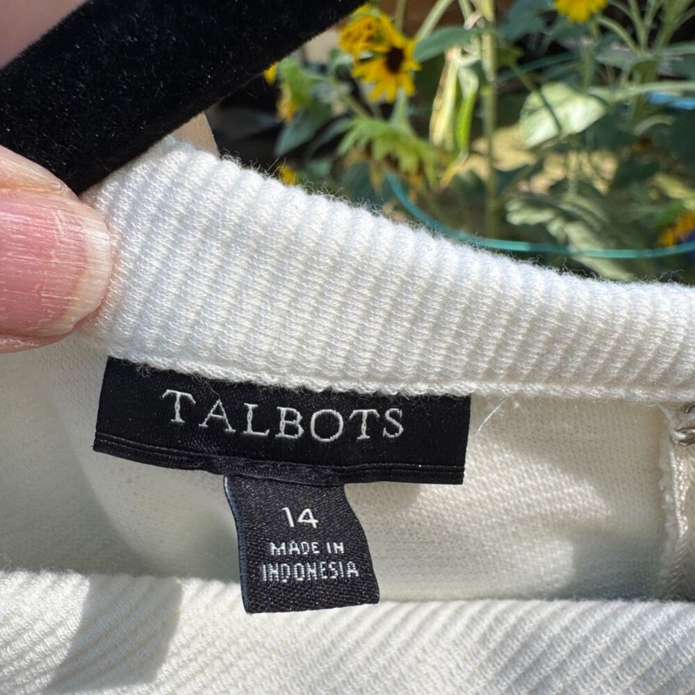 Talbots Black and White Knee-Length Dress Short Sleeve Accent Collar - Picture 2 of 9